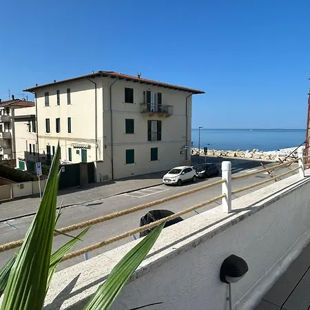 Casa Carlice Marina Di Pisa